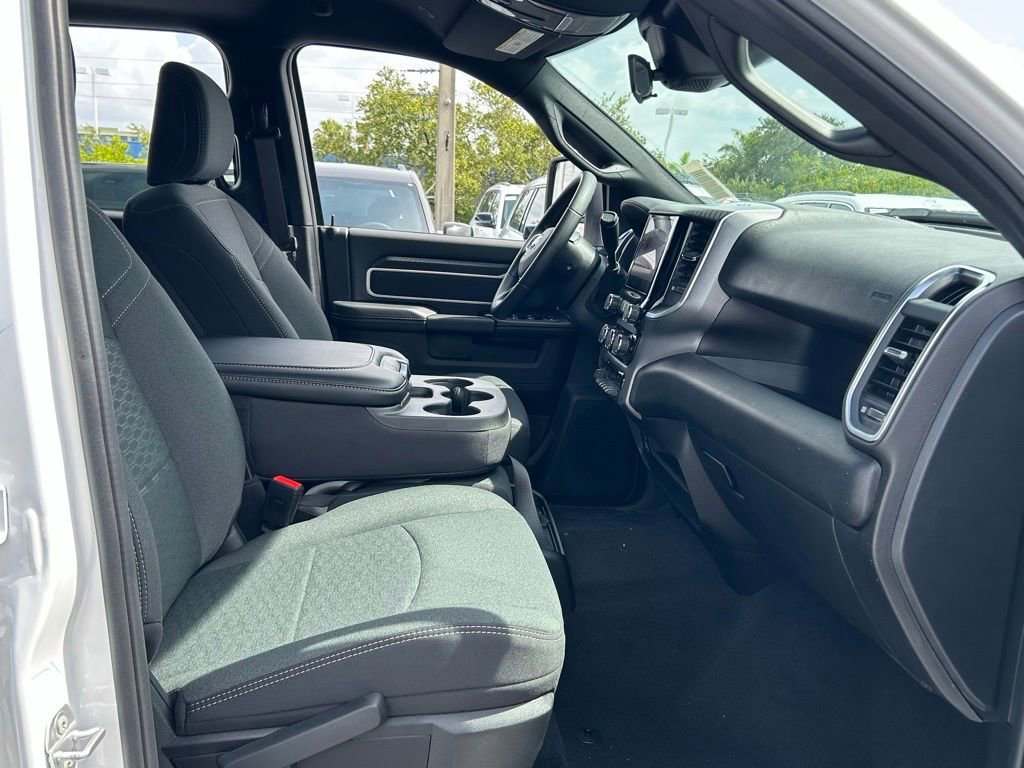 New 2025 RAM 2500 Big Horn image 33
