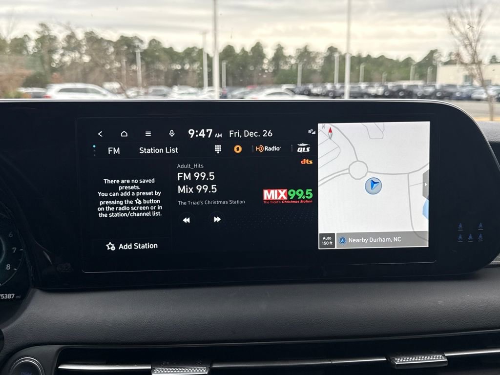 Used 2023 Hyundai Palisade Limited w/ Winter Package image 23