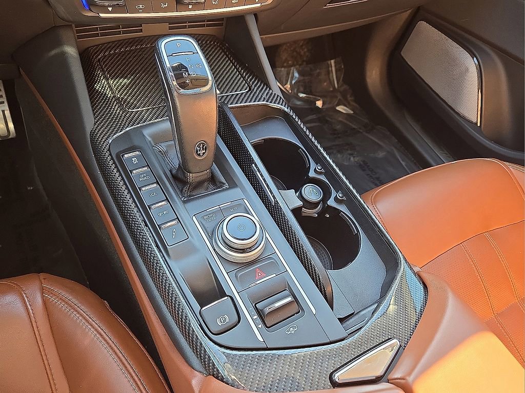 Used 2021 Maserati Levante GTS image 31