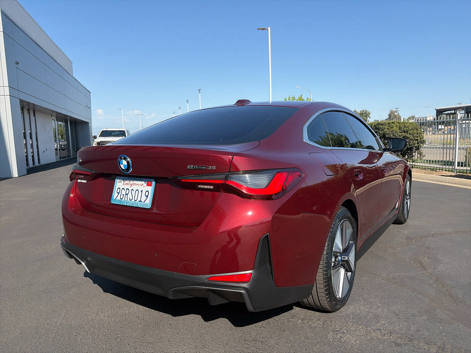 Used 2023 BMW i4 eDrive35 RWD image 6