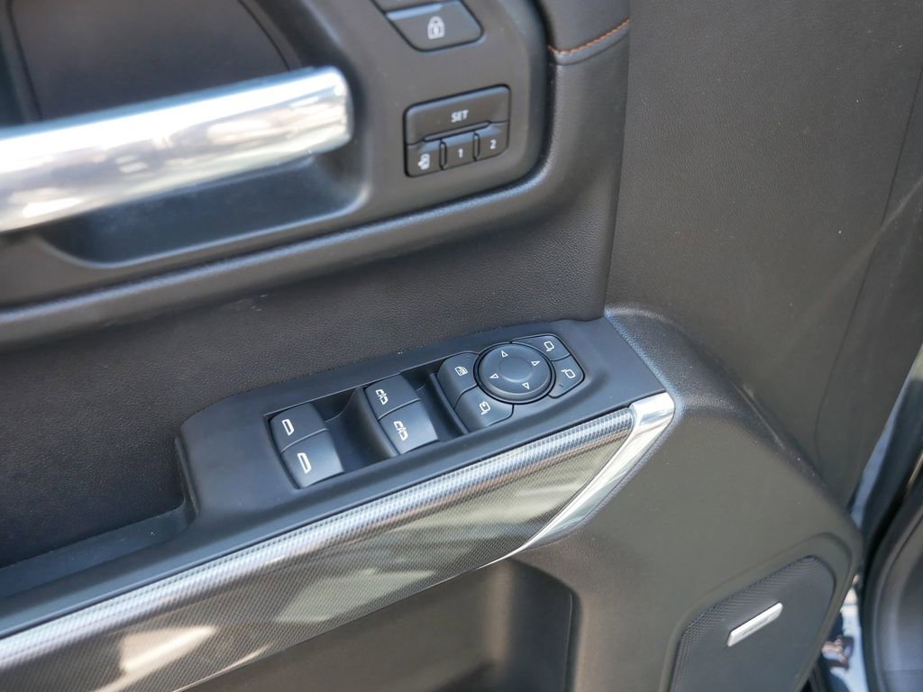 Used 2020 GMC Sierra 1500 AT4 w/ AT4 Premium Package AWD/4WD image 16