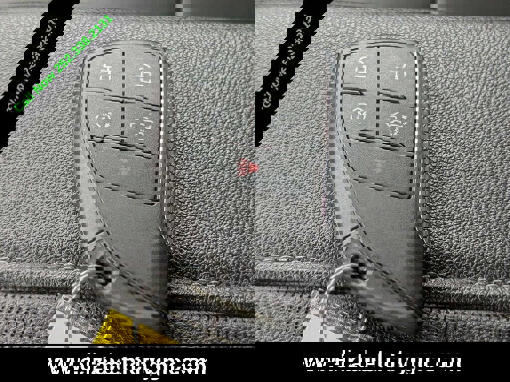 Used 2022 GMC Sierra 1500 SLT w/ SLT Convenience Package image 34