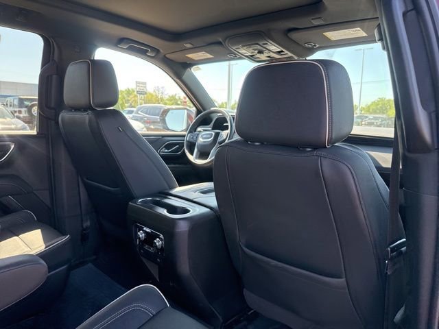Used 2022 GMC Yukon XL SLT w/ SLT Premium Package AWD/4WD image 51