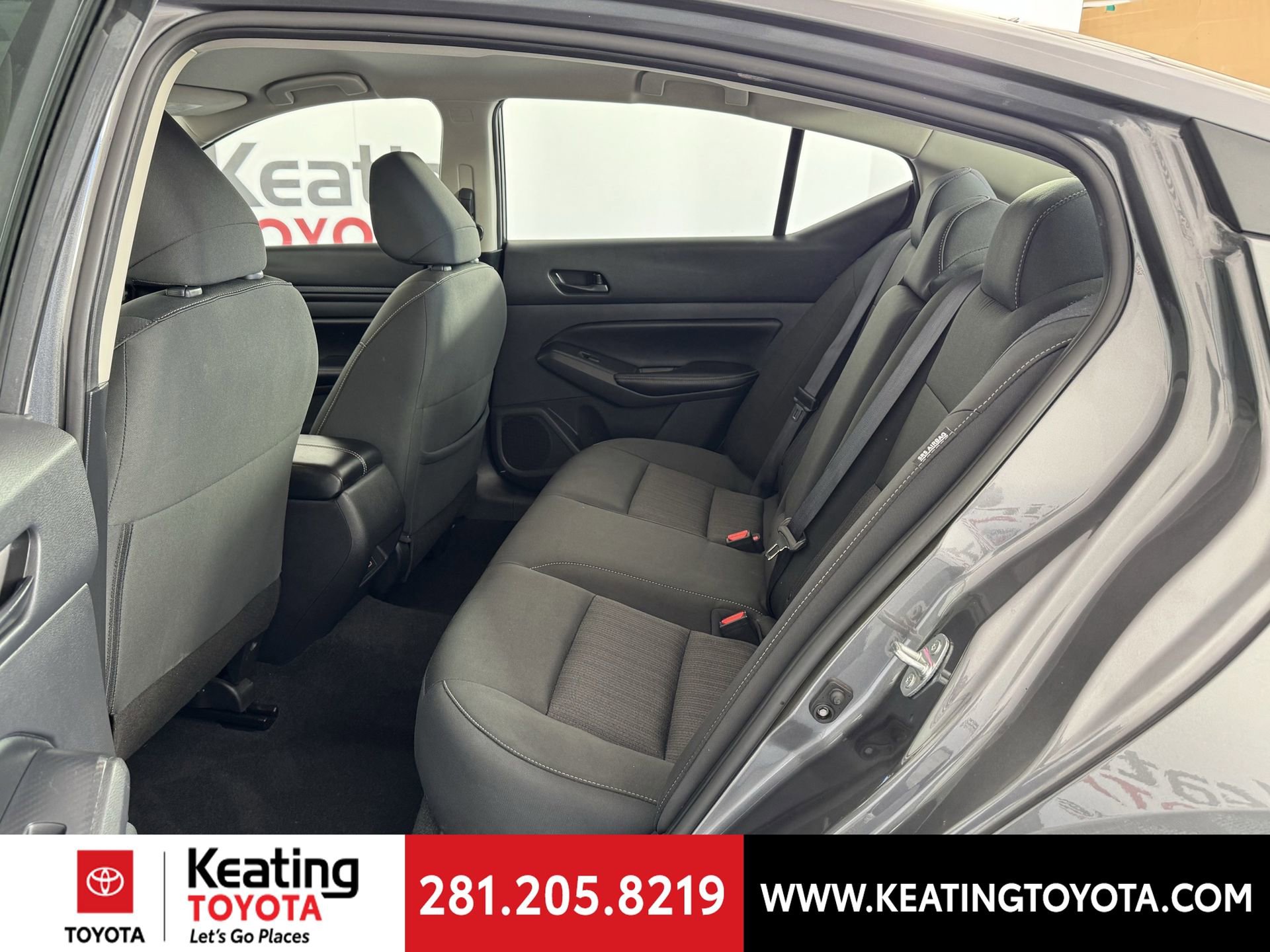 Used 2025 Nissan Altima 2.5 SV image 15