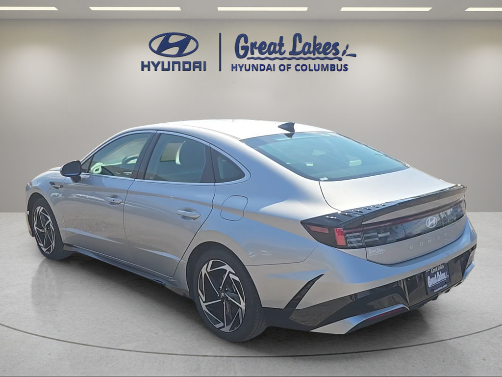Certified 2026 Hyundai Sonata SEL FWD image 3