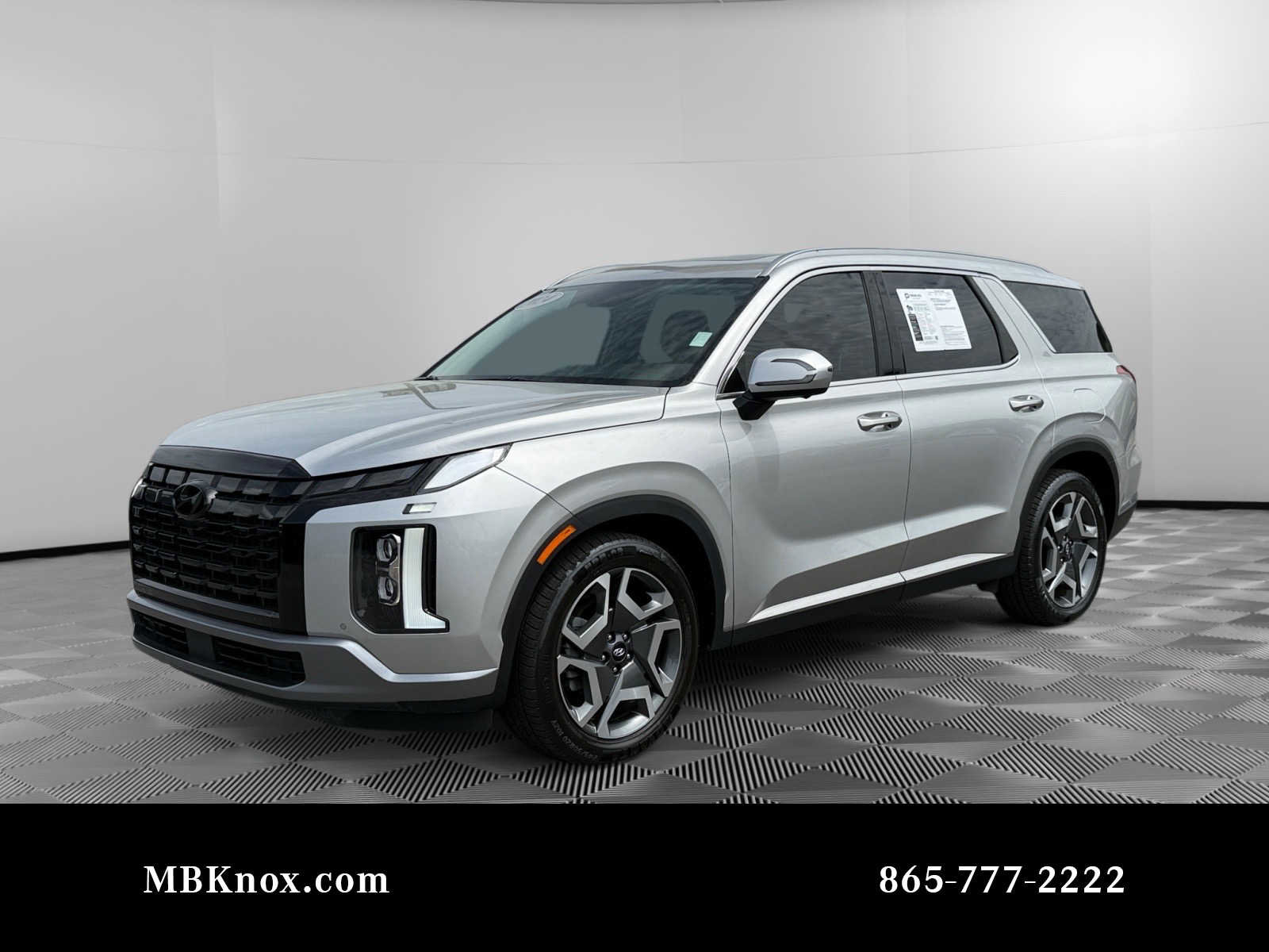 Used 2024 Hyundai Palisade Limited AWD/4WD image 1