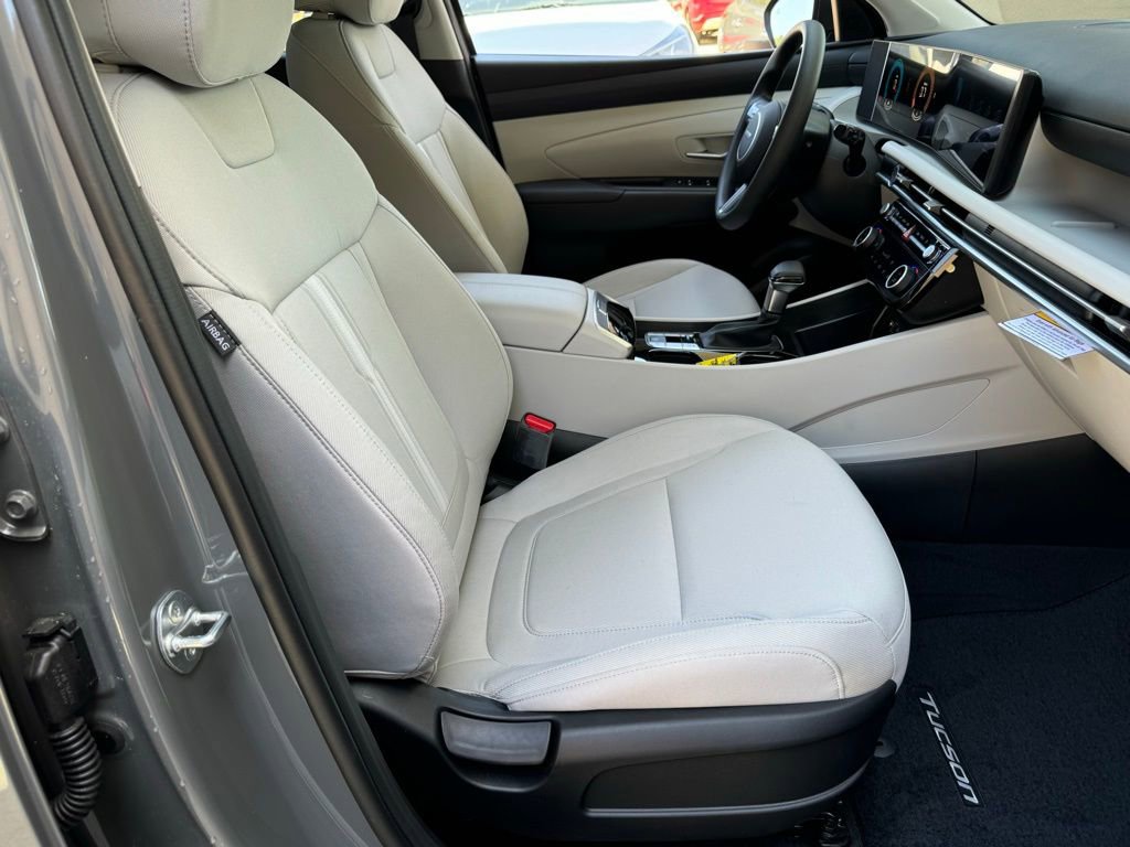 New 2025 Hyundai Tucson SEL FWD image 18