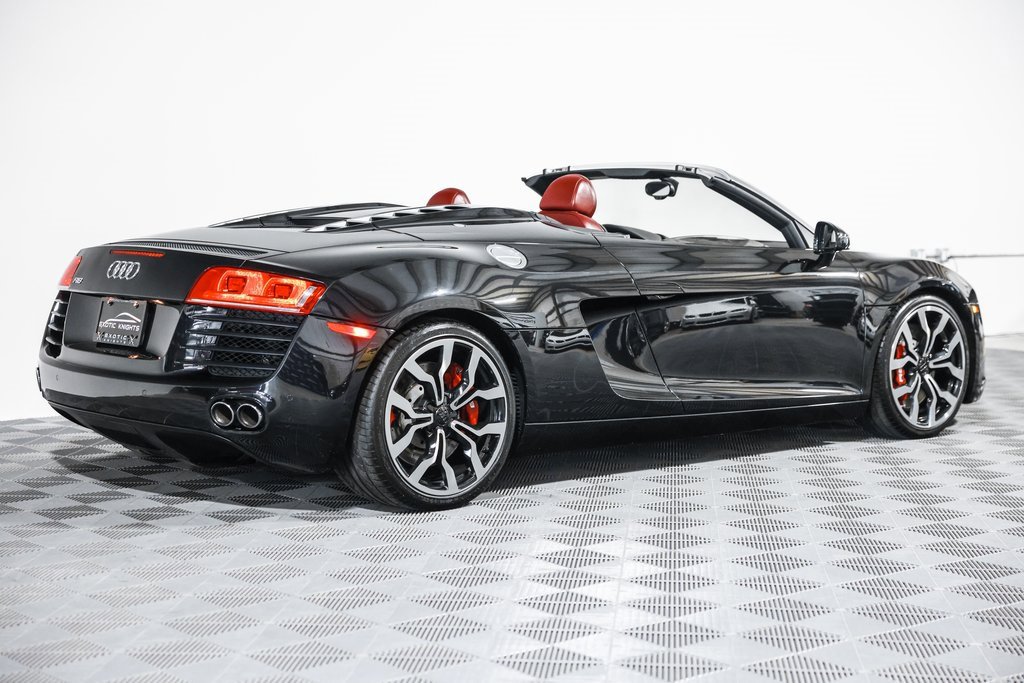Used 2011 Audi R8 V8 image 7