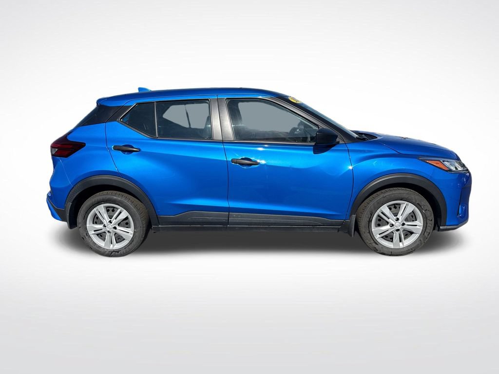 Used 2024 Nissan Kicks S FWD image 6