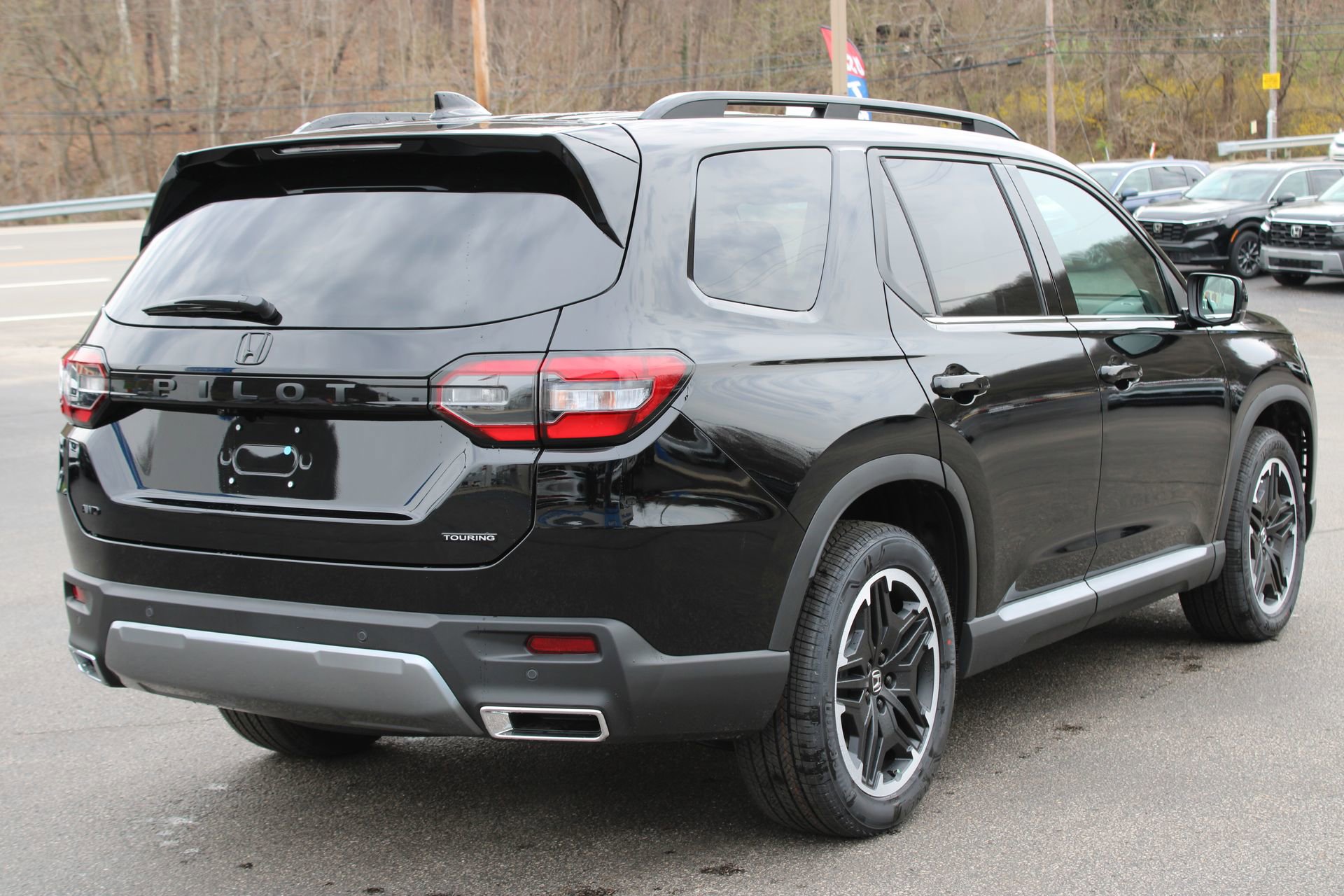 New 2026 Honda Pilot Touring image 8