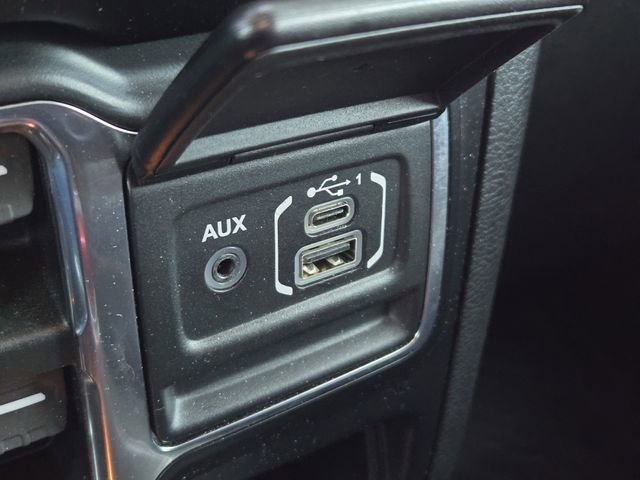 Certified 2022 Jeep Wrangler Unlimited Sahara image 19