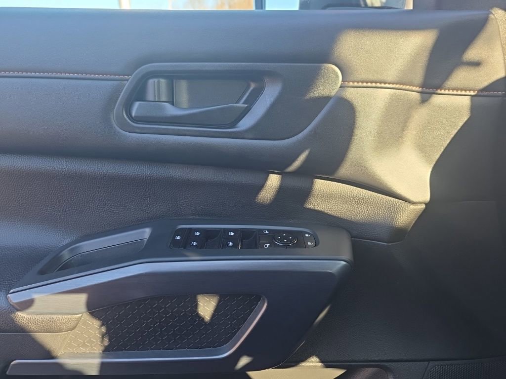Used 2023 Nissan Pathfinder Rock Creek image 12
