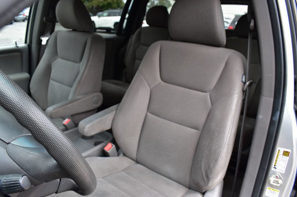 Used 2010 Honda Odyssey EX image 15