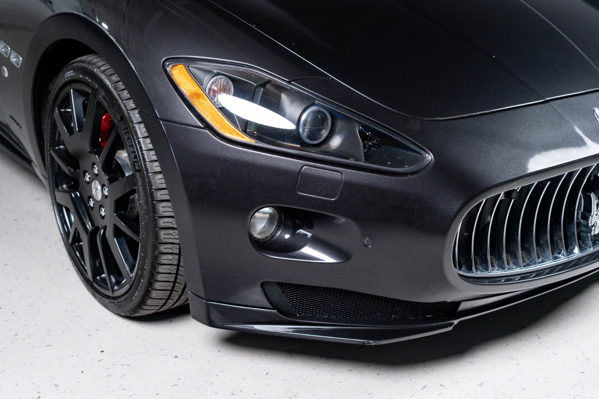 Used 2012 Maserati GranTurismo S image 24