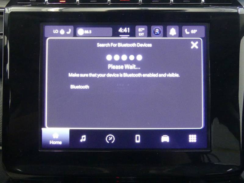 Used 2023 Jeep Grand Cherokee L Laredo w/ Luxury Tech Group I AWD/4WD image 9