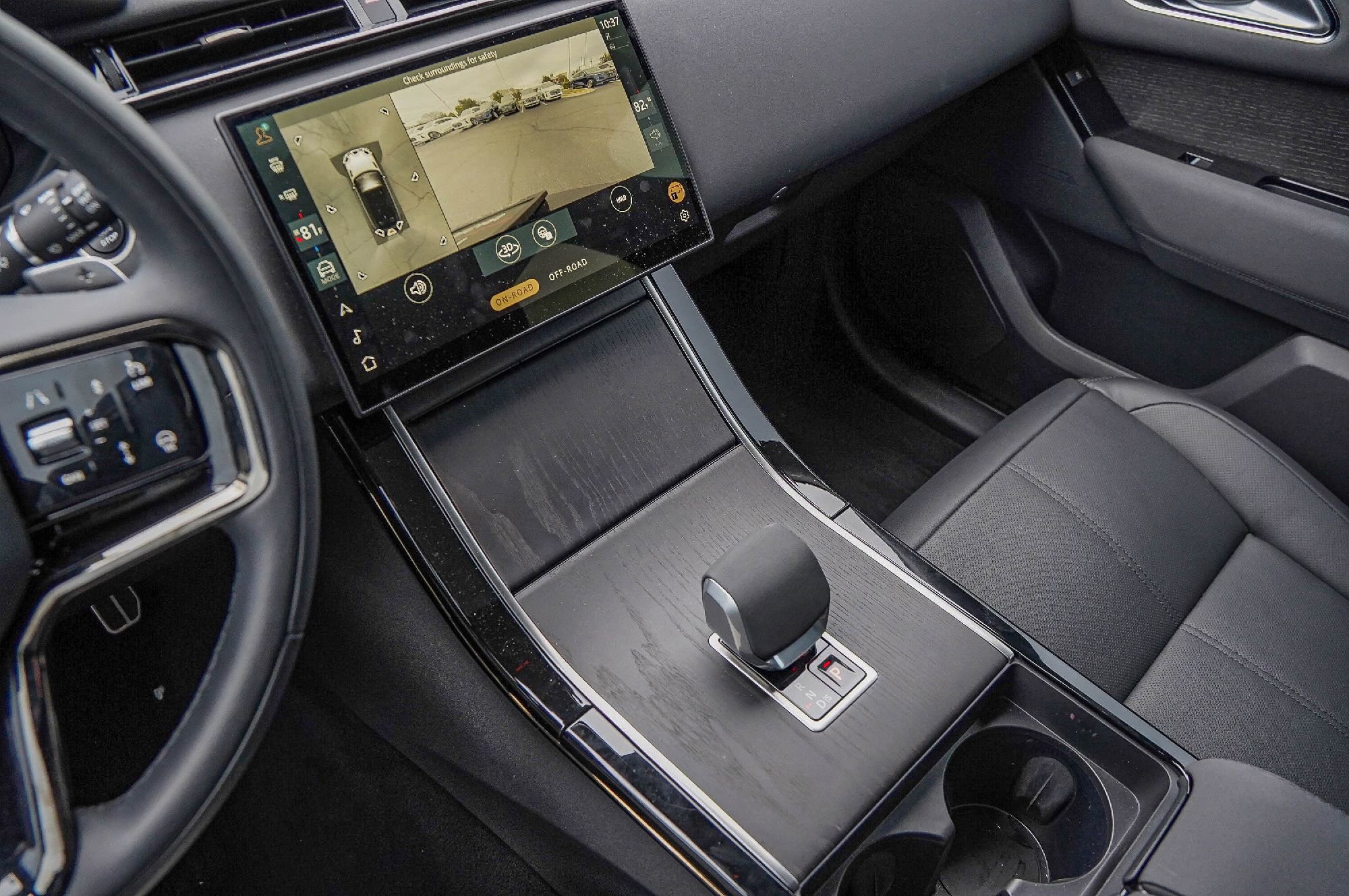 Used 2024 Land Rover Range Rover Velar Dynamic SE image 15