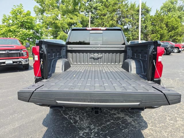New 2026 Chevrolet Silverado 1500 LT Trail Boss w/ LT Trail Boss Premium Package AWD/4WD image 16