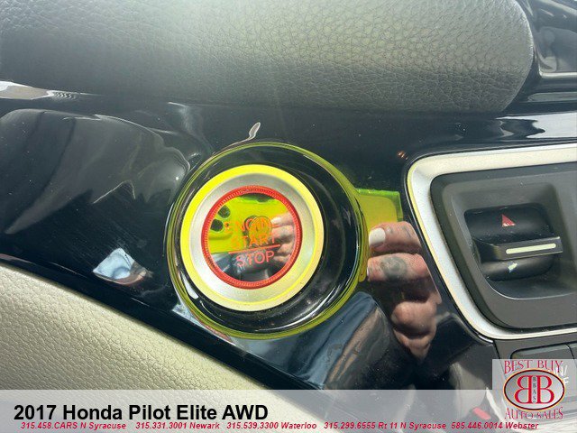 Used 2017 Honda Pilot Elite image 30