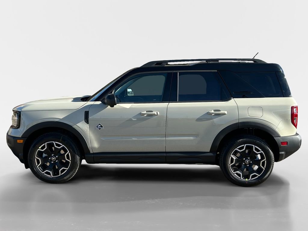 Used 2025 Ford Bronco Sport Outer Banks w/ Outer Banks Tech Package+ AWD/4WD image 2