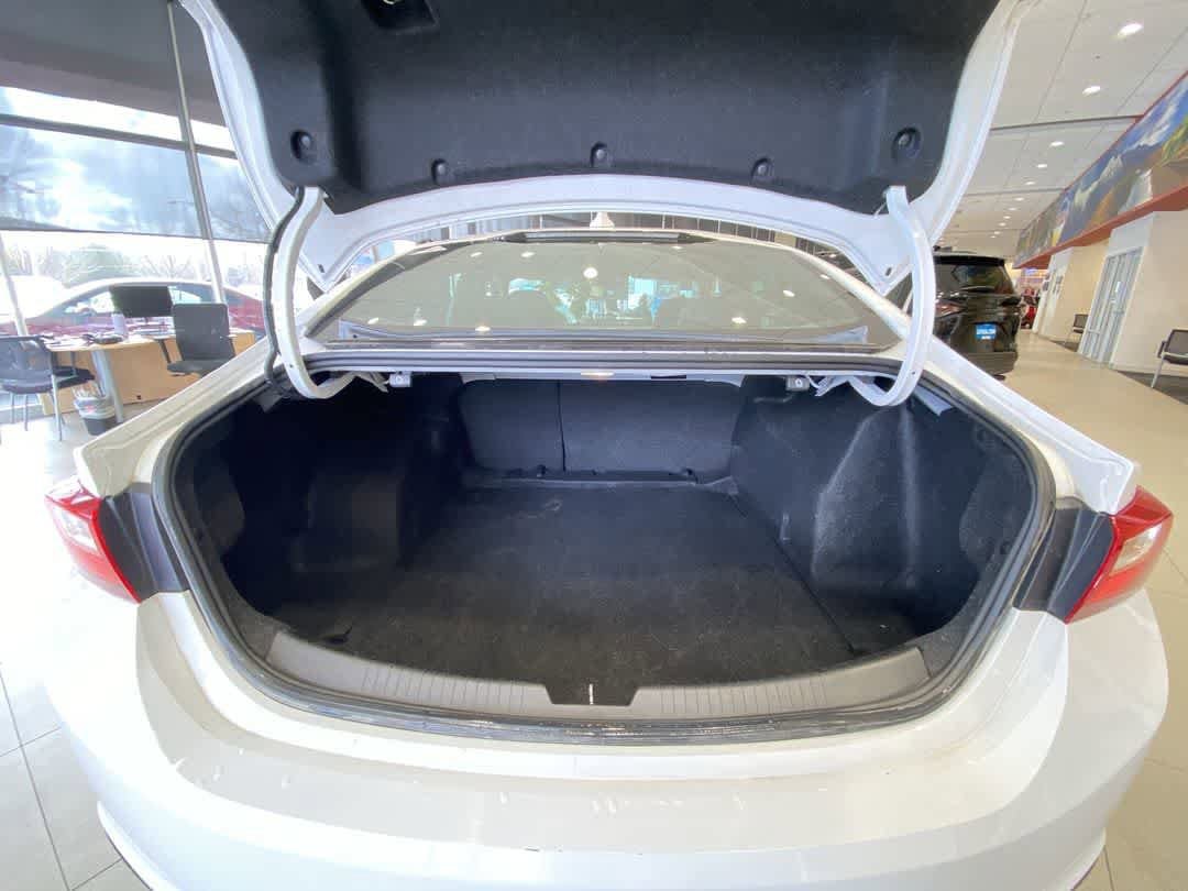 Used 2023 Chevrolet Malibu LT FWD image 25