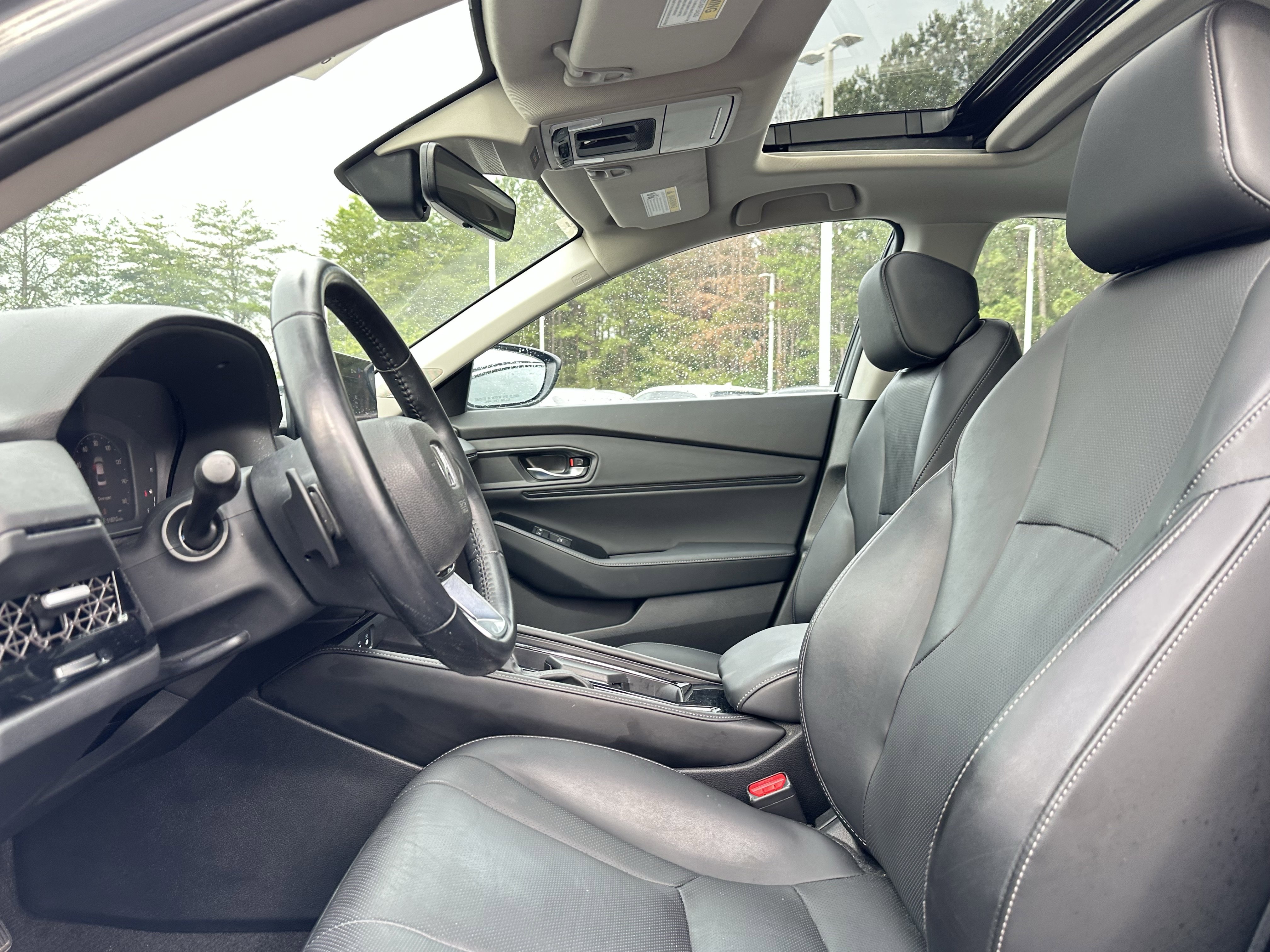Used 2023 Honda Accord Touring image 7