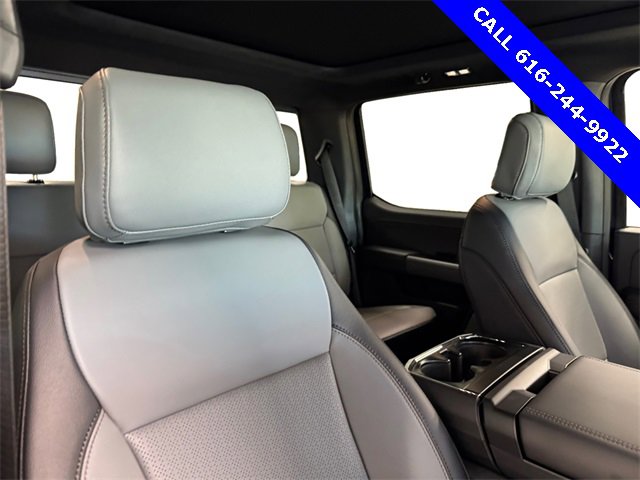 New 2025 Ford F150 Lightning Lariat image 7