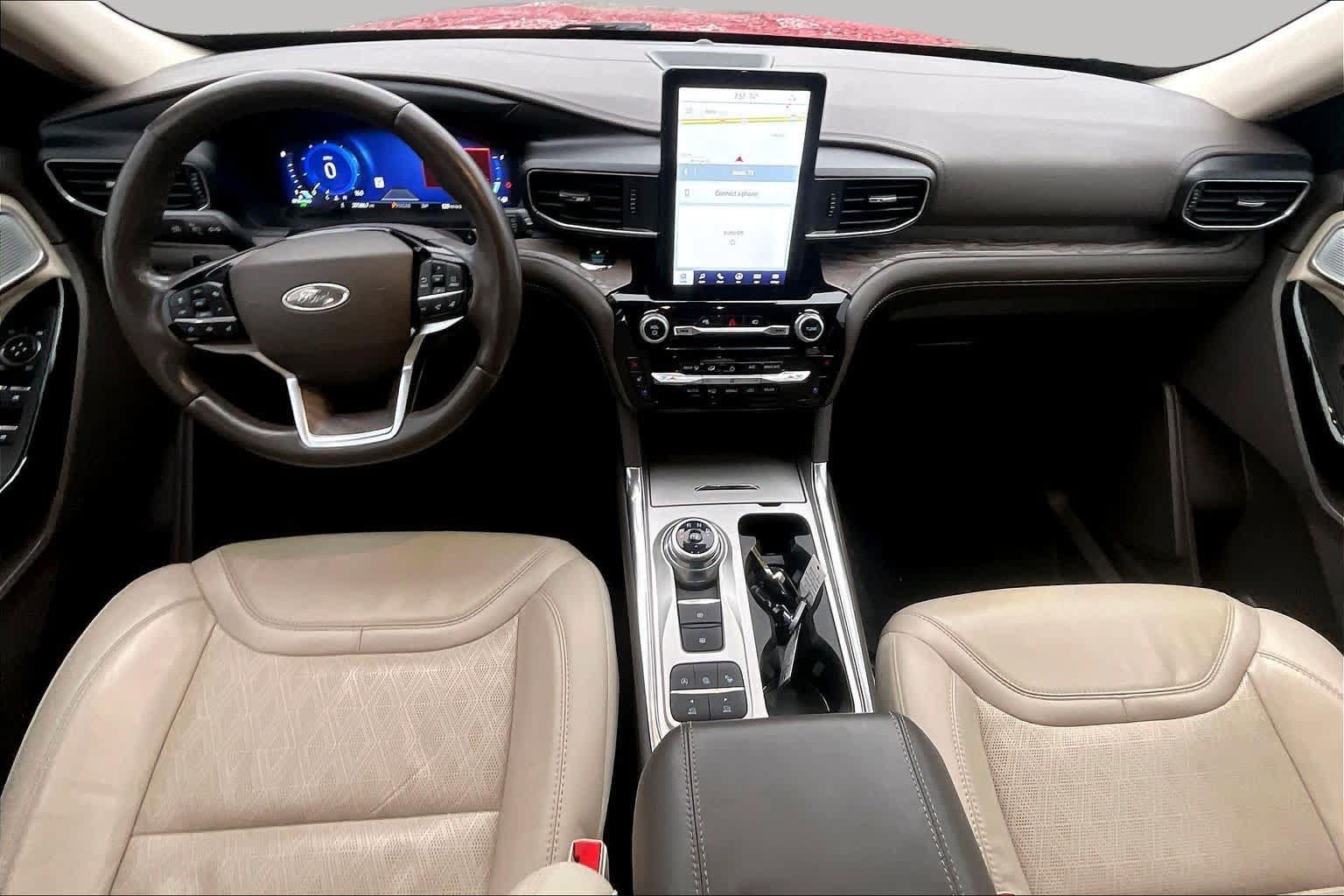 Used 2021 Ford Explorer Platinum w/ Premium Technology Package RWD image 15