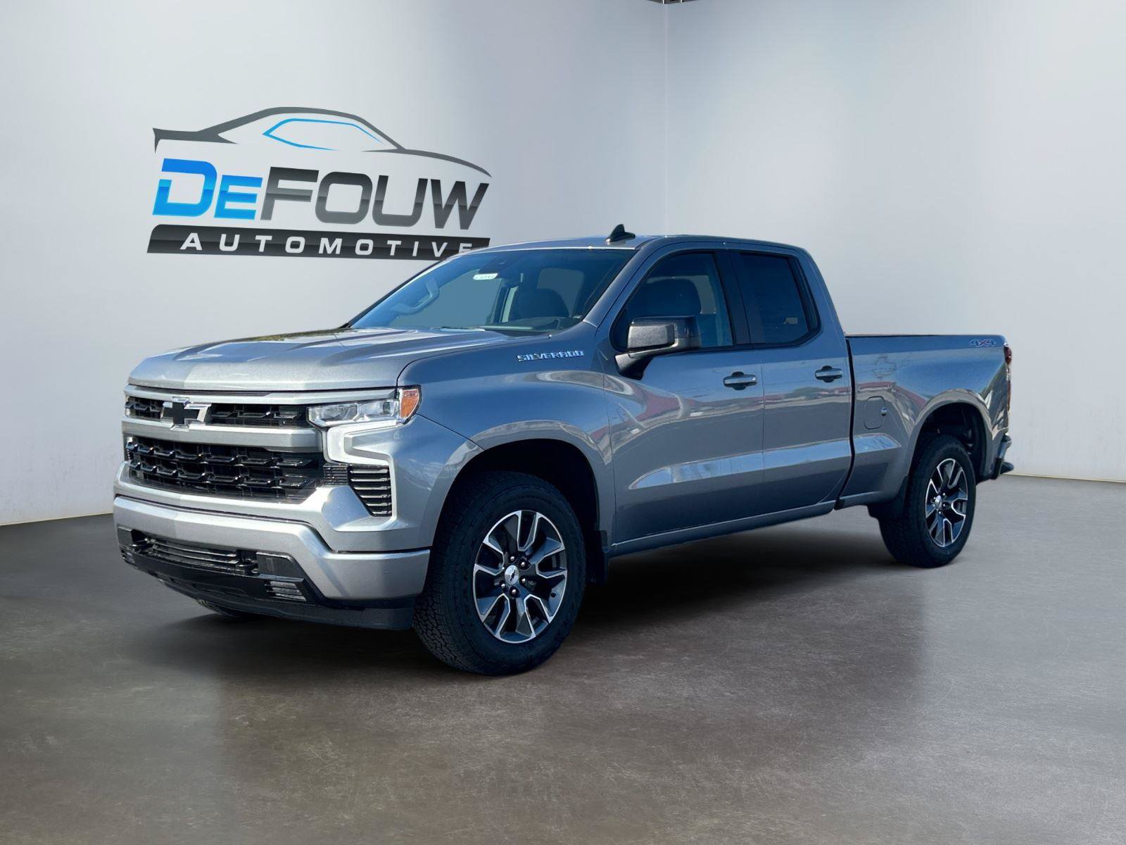 Used 2023 Chevrolet Silverado 1500 RST AWD/4WD image 7