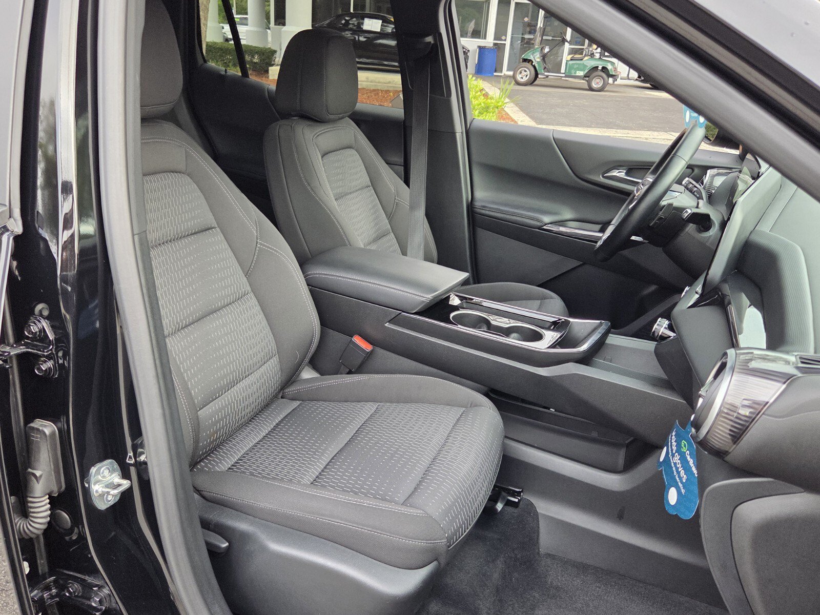 Certified 2025 Chevrolet Equinox LT FWD image 22