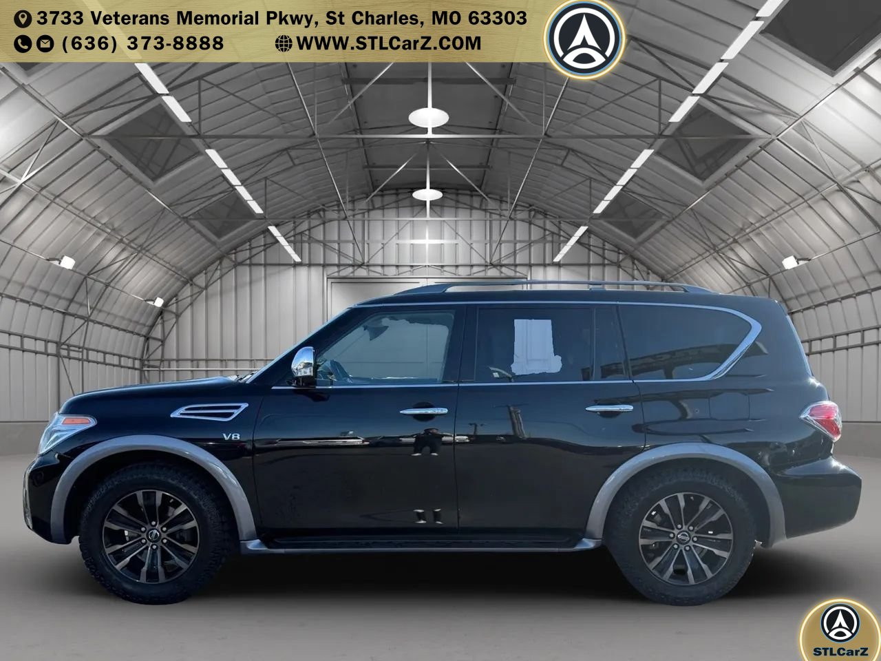 Used 2017 Nissan Armada Platinum w/ Interior Lighting Package RWD image 6