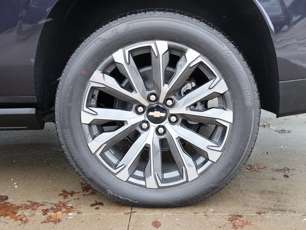 New 2025 Chevrolet Suburban High Country image 51