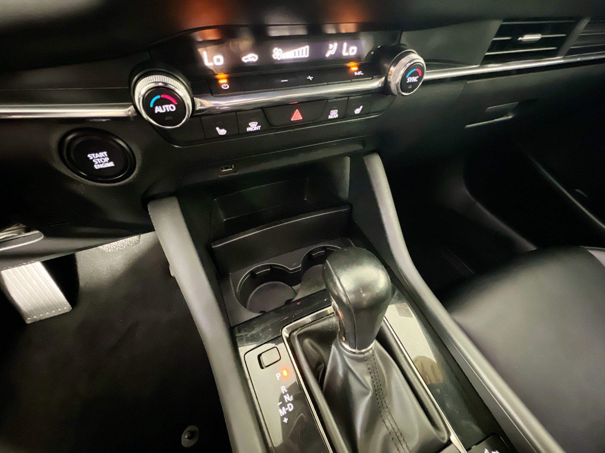 Used 2019 MAZDA MAZDA3 AWD Hatchback w/ Preferred Pkg image 26