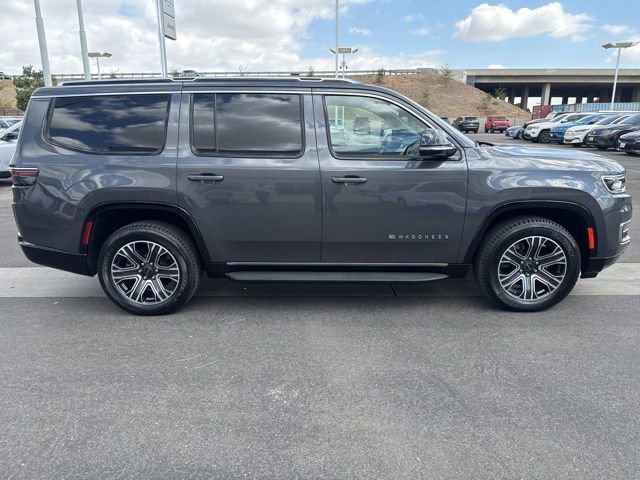 Certified 2024 Jeep Wagoneer 4WD w/ HD Trailer Tow Package image 7