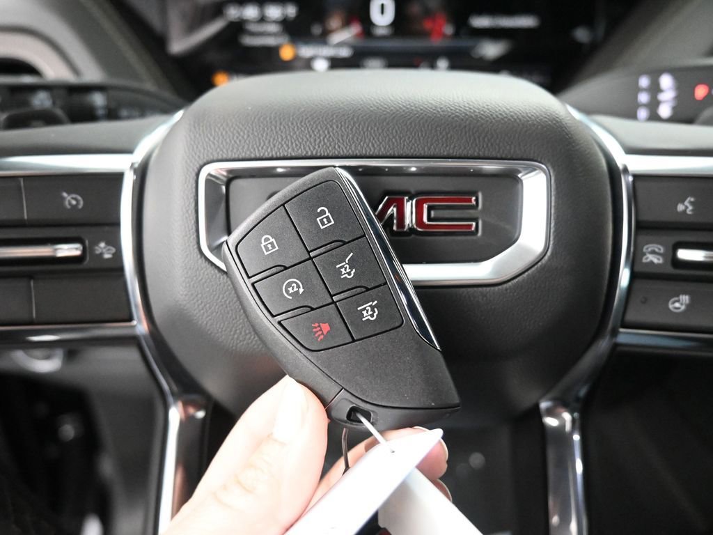 New 2026 GMC Yukon XL Elevation image 38