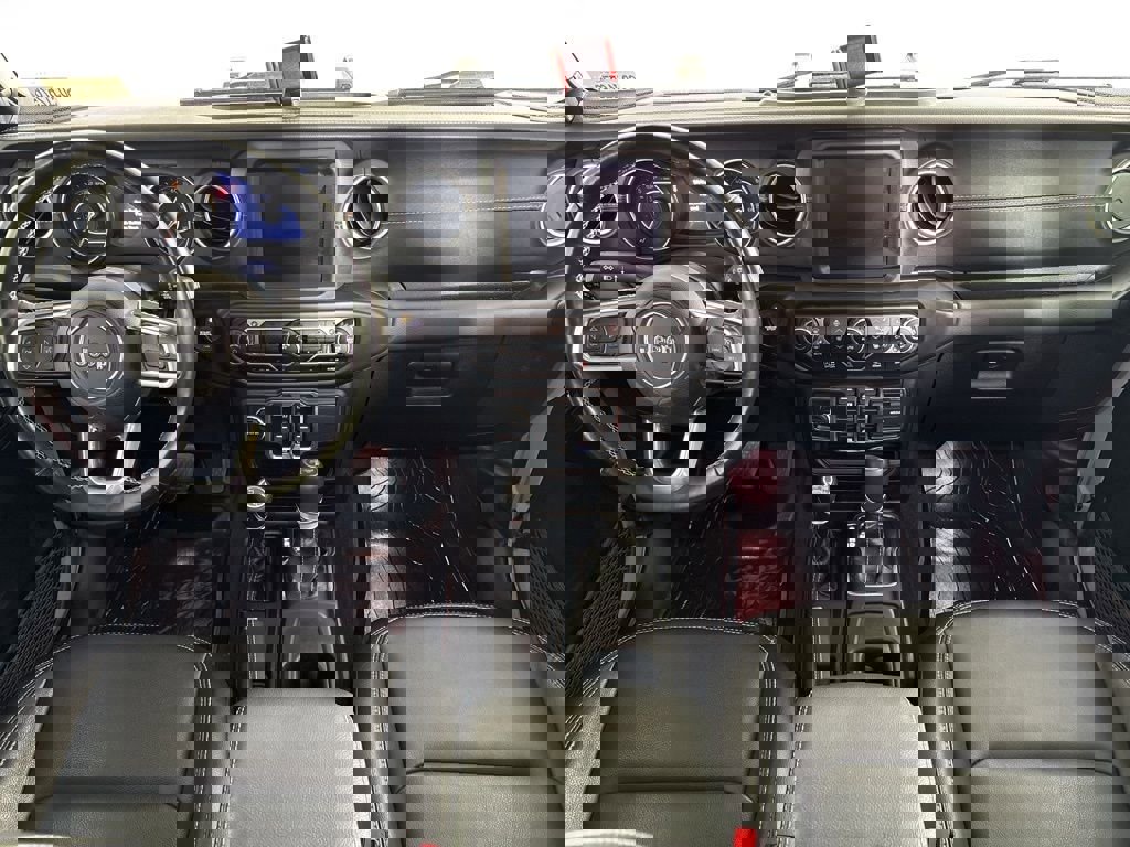 Used 2022 Jeep Wrangler Unlimited Sahara w/ LED Lighting Group image 13