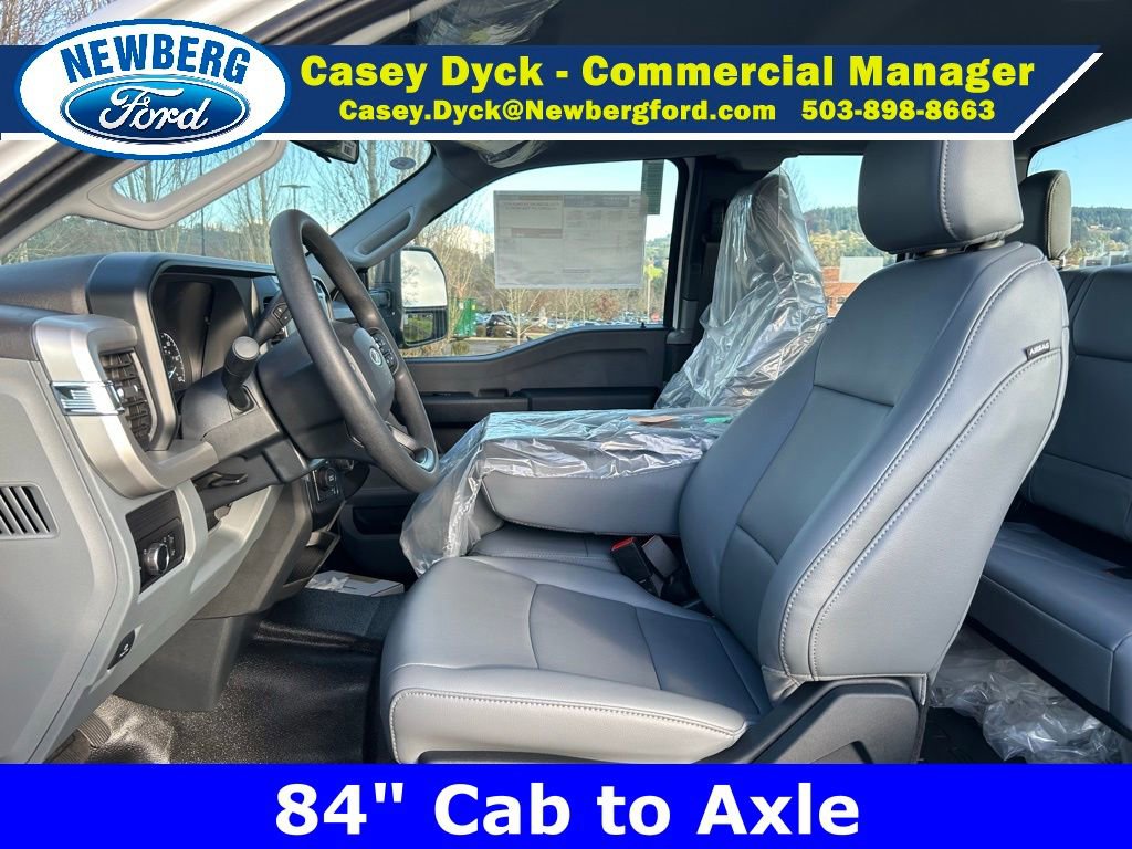 New 2025 Ford F450 XL image 8