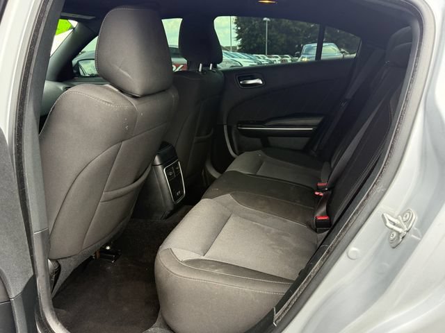 Used 2022 Dodge Charger SXT RWD image 13
