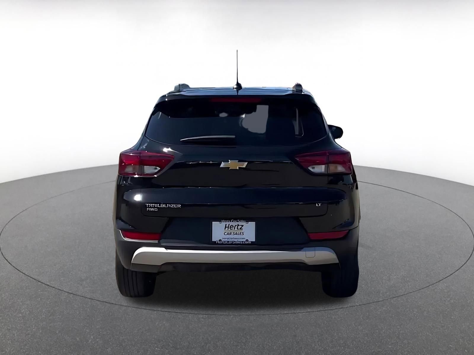 Used 2025 Chevrolet TrailBlazer LT AWD/4WD image 12