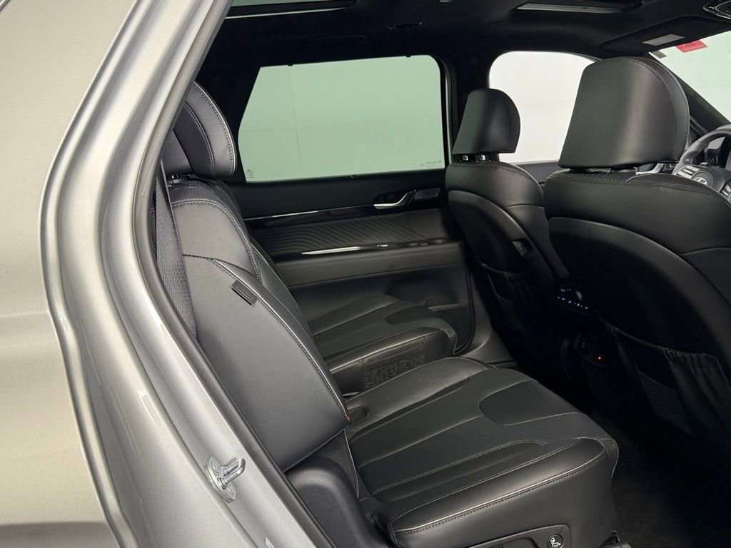 Used 2025 Hyundai Palisade Calligraphy image 27