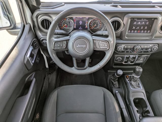 Certified 2023 Jeep Gladiator Sport AWD/4WD image 10