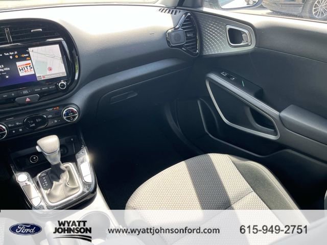 Used 2025 Kia Soul S image 14