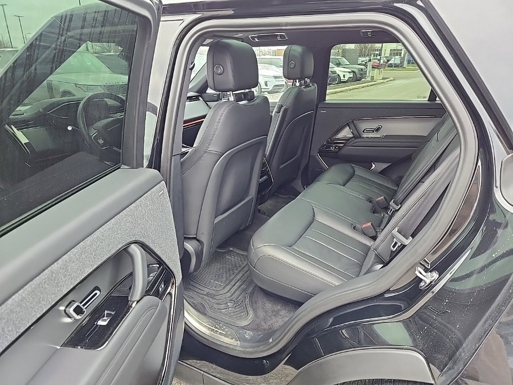 Certified 2025 Land Rover Range Rover Sport S image 17