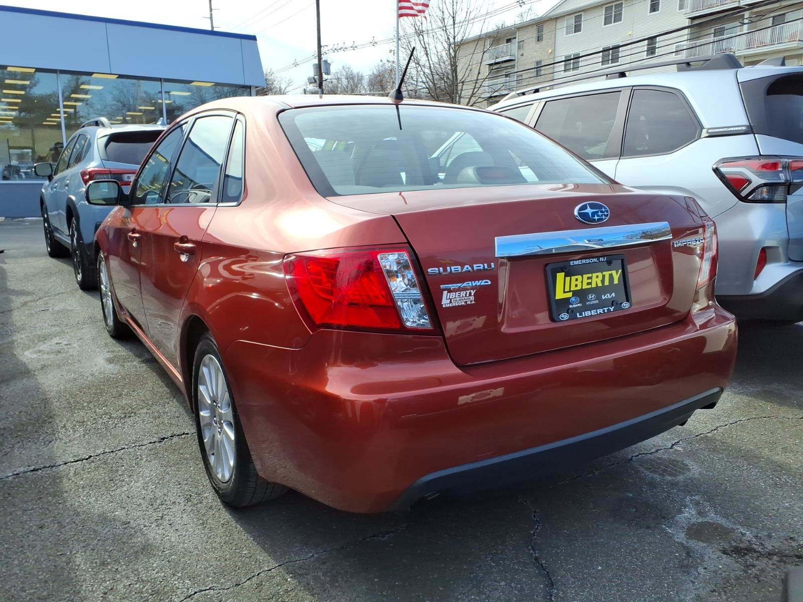 Used 2011 Subaru Impreza 2.5i Premium w/ PWR Moonroof Value Pkg image 3