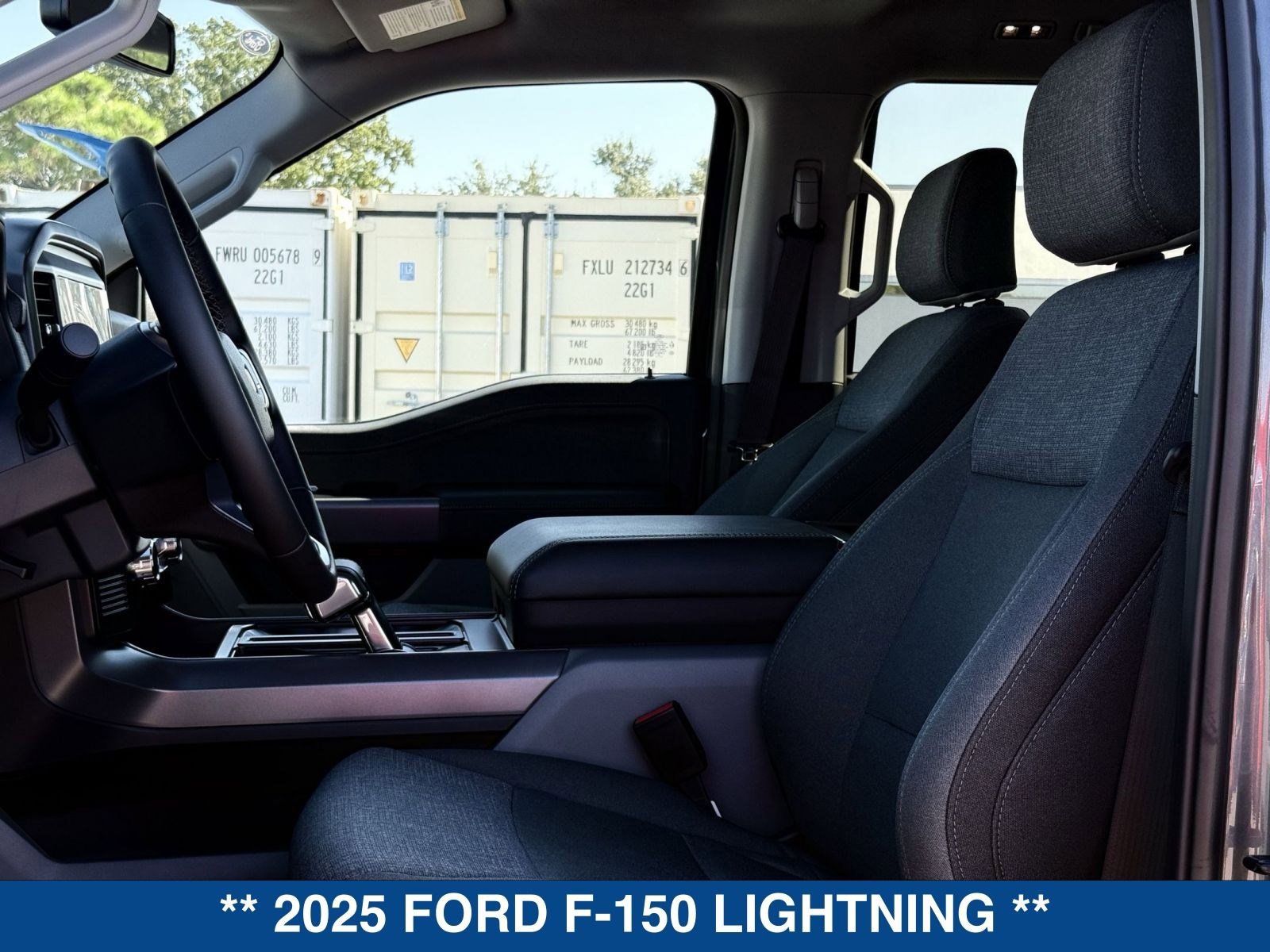 New 2025 Ford F150 Lightning XLT image 21