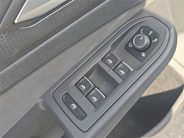 Used 2024 Volkswagen GTI S FWD image 13