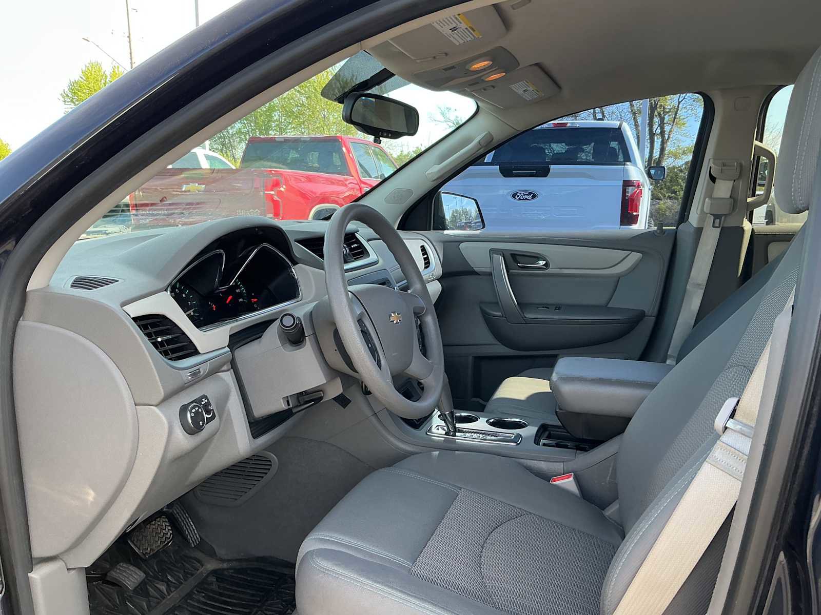 Used 2017 Chevrolet Traverse LS AWD/4WD image 13