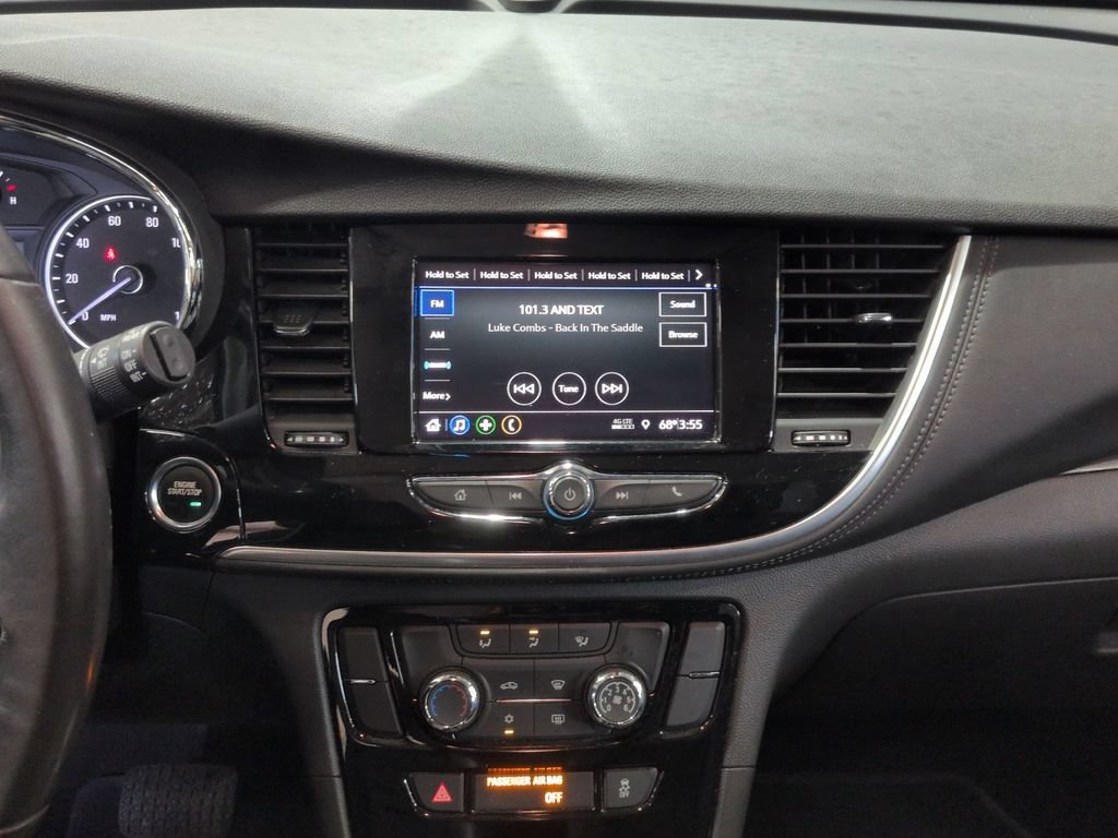 Used 2022 Buick Encore Preferred AWD/4WD image 14