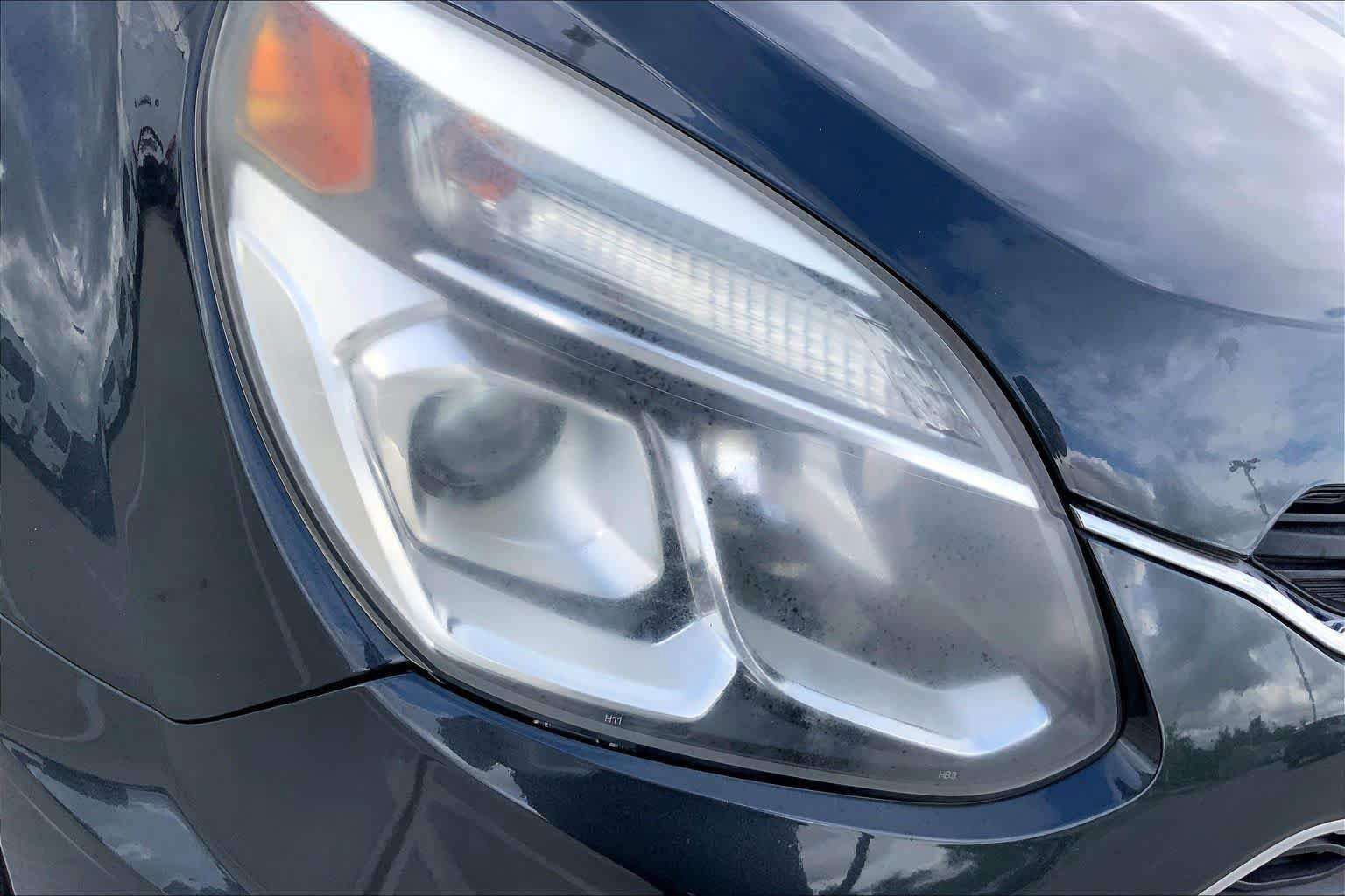 Used 2017 Chevrolet Equinox LS FWD image 24