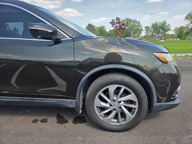 Used 2015 Nissan Rogue SL w/ SL Premium Package FWD image 4