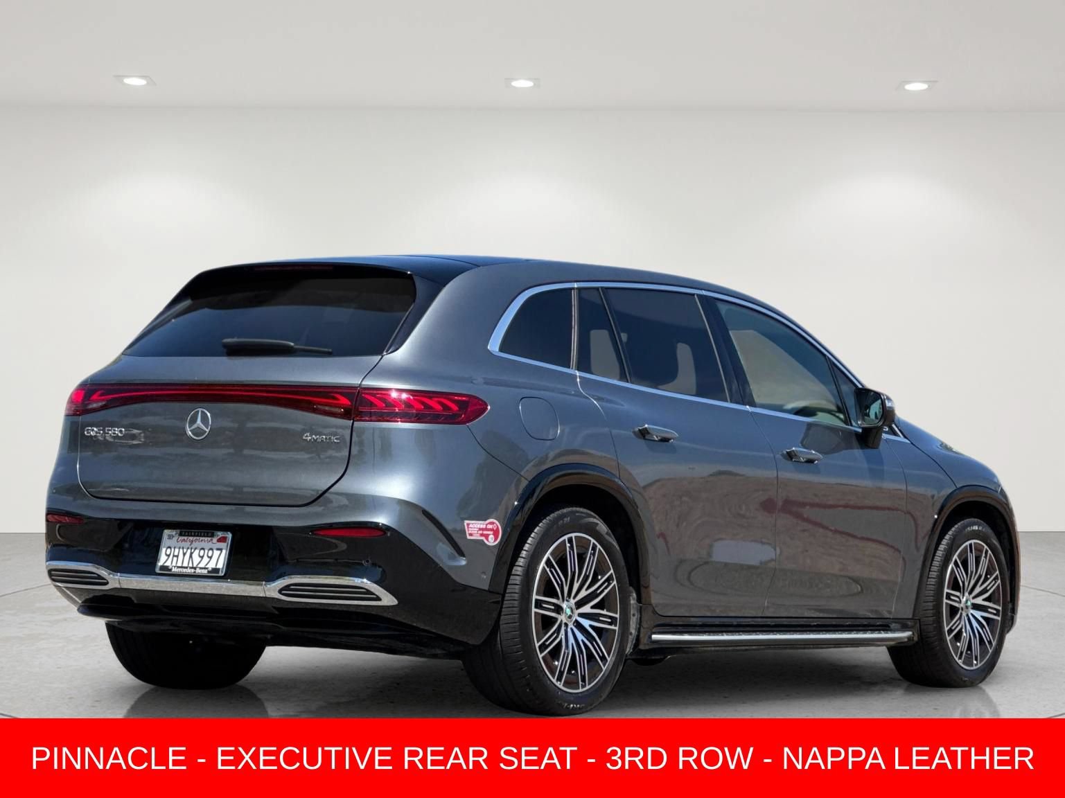 Used 2023 Mercedes-Benz EQS 580 4MATIC SUV image 6